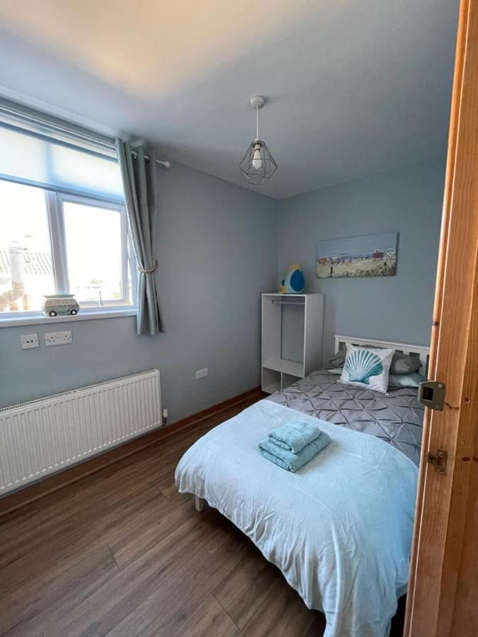 Harbour Loft! Newly Refurbished 3 Bed Flat! Daire Burry Port Dış mekan fotoğraf